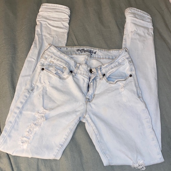 Bullhead Denim - Light blue denim slight stretch ripped design